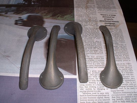 Click image for larger version

Name:	door-handles1.jpg
Views:	258
Size:	59.1 KB
ID:	186440