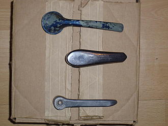 Click image for larger version

Name:	3 door handles side.JPG
Views:	101
Size:	111.6 KB
ID:	191304