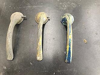 Click image for larger version

Name:	Door Handles.jpg
Views:	318
Size:	129.7 KB
ID:	193350
